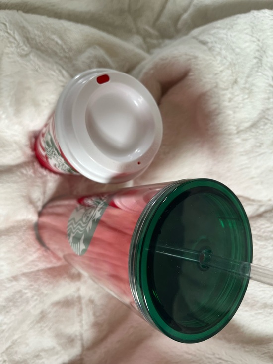 Starbucks LIMITED EDITION Red cup and BRAND NEW Travel tumblr - Picture 2 of 4